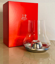 Load image into Gallery viewer, The Whisky Club – Macallan 15 Years Gift Box