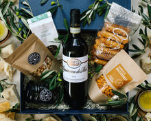 Load image into Gallery viewer, Wine O’Clock Sangiovese 2017 Gift Box
